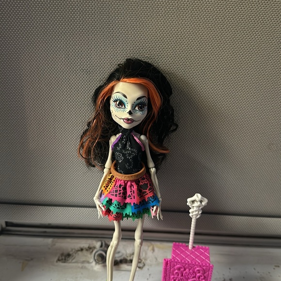 Monster High Scaris City Of Frights Skelita Calaveres - Picture 2 of 3